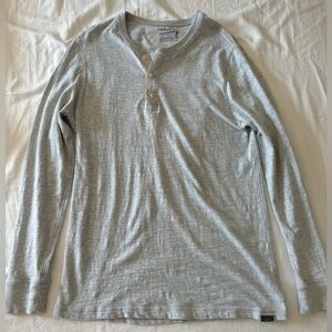 Faherty Sunwashed Henley - Light Heather Gray - Medium